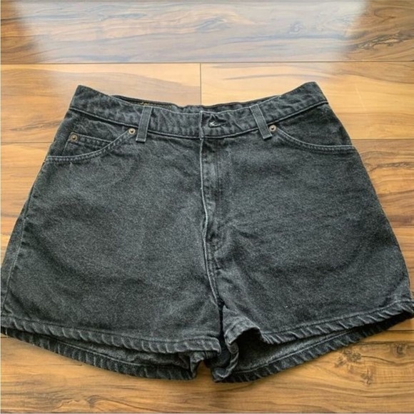 Levi’s912 Vintageorange tab denim shorts 13